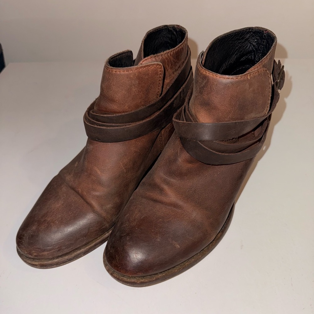 Women's Brown Leather Ankle Booties